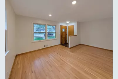 5711 Xerxes Avenue S, Minneapolis, MN 55410 - Photo 3