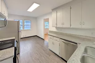 5711 Xerxes Ave S, Minneapolis, MN 55410 - Photo 9