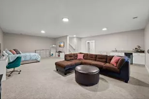 12601 Ridgemount Ave W, Hopkins, MN 55305 - Photo 19