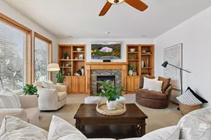 7423 Tristan Knoll, Excelsior, MN 55331 - Photo 11