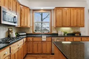 7423 Tristan Knoll, Excelsior, MN 55331 - Photo 19