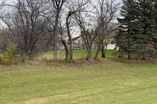 17760 78th St SE, Wahpeton,  58075 - Photo 3