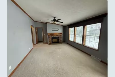 17760 78th Street SE, Wahpeton,  58075 - Photo 13