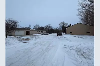 17760 78th Street SE, Wahpeton,  58075 - Photo 9