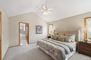 4260 Evergreen Ln N, Plymouth, MN 55441 - Photo 17