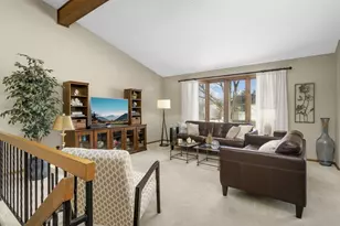 5339 Hyland Pl, Bloomington, MN 55437 - Photo 3