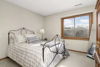 5339 Hyland Place, Bloomington, MN 55437 - Photo 13