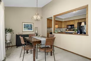 5339 Hyland Pl, Bloomington, MN 55437 - Photo 9