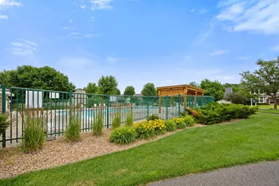 10067 Toledo Drive N, Brooklyn Park, MN 55443 - Photo 47