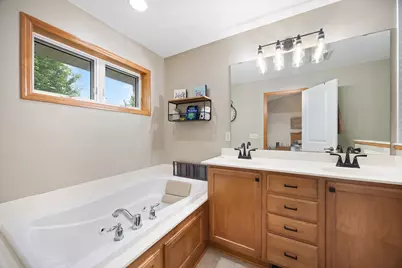 10067 Toledo Drive N, Brooklyn Park, MN 55443 - Photo 21
