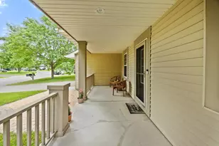 10067 Toledo Dr N, Brooklyn Park, MN 55443 - Photo 39