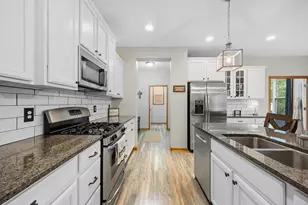 10067 Toledo Dr N, Brooklyn Park, MN 55443 - Photo 5