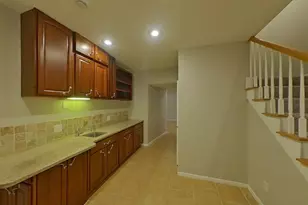 15012 Viewcrest Ln, Burnsville, MN 55306 - Photo 9