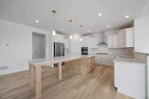 15799 Granada Ave N, Hugo, MN 55038 - Photo 13