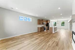 23136 Willow Dr, Rogers, MN 55374 - Photo 11