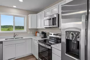 605 Sienna Dr, Watertown, MN 55388 - Photo 17