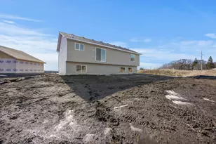 605 Sienna Dr, Watertown, MN 55388 - Photo 27