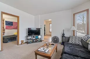 4303 Grand Ave, Duluth, MN 55807 - Photo 5