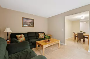 1603 Raindrop Dr, Eagan, MN 55121 - Photo 7