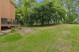 1603 Raindrop Dr, Eagan, MN 55121 - Photo 27