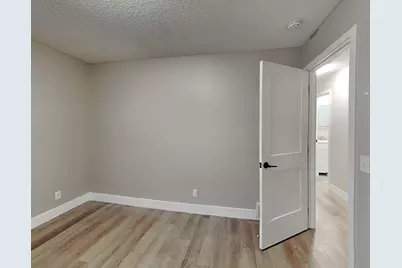 8140 49th Avenue N, New Hope, MN 55428 - Photo 7