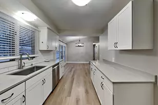 8140 49th Ave N, New Hope, MN 55428 - Photo 5