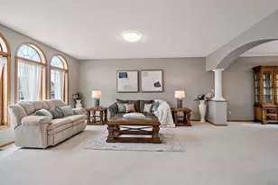 805 Heywood Rd, Northfield, MN 55057 - Photo 5