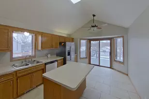 17295 Hibiscus Ave, Lakeville, MN 55044 - Photo 7