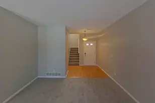 16476 Jarrett Cir, Lakeville, MN 55044 - Photo 3