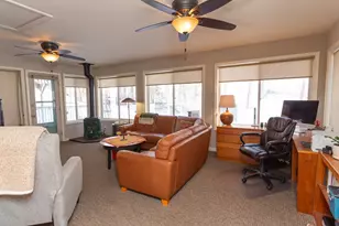 1020 Hawthorn St, Red Wing, MN 55066 - Photo 9