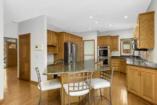 8827 Flesher Cir, Eden Prairie, MN 55347 - Photo 11