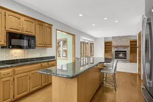 8827 Flesher Cir, Eden Prairie, MN 55347 - Photo 13