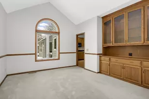 8827 Flesher Cir, Eden Prairie, MN 55347 - Photo 9