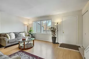 1470 Arden View Dr, Arden Hills, MN 55112 - Photo 5