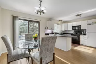 1470 Arden View Dr, Arden Hills, MN 55112 - Photo 9