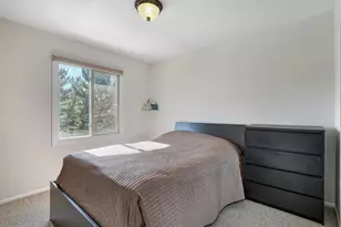 1470 Arden View Dr, Arden Hills, MN 55112 - Photo 17