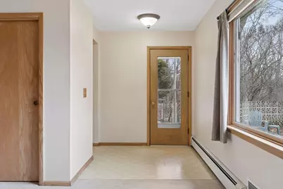 5660 Grant Lorenz Road, Excelsior, MN 55331 - Photo 5