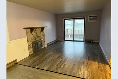 404 NW 1st Avenue NW #N, Dilworth, MN 56529 - Photo 3