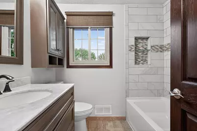 1340 Balsam Street E, Eagan, MN 55123 - Photo 15