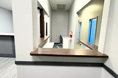 1011 W Broadway Avenue #102, Minneapolis, MN 55411 - Photo 5