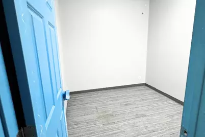 1011 W Broadway Avenue #102, Minneapolis, MN 55411 - Photo 7