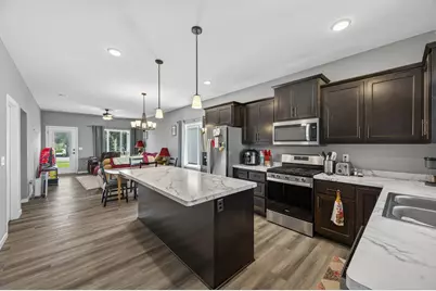 825 Golden Way NW, Isanti, MN 55040 - Photo 9