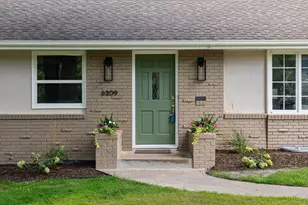 6209 Halifax Ave S, Edina, MN 55424 - Photo 3