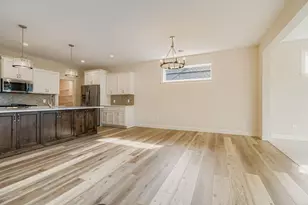 5054 Dale Ridge Rd, Woodbury, MN 55129 - Photo 9