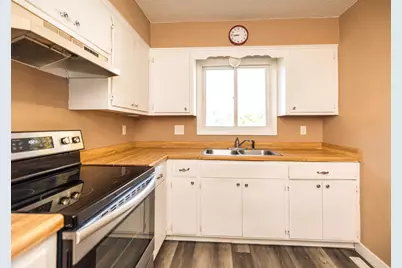 4520 22nd Avenue NW, Rochester, MN 55901 - Photo 9