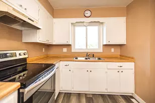 4520 22nd Ave NW, Rochester, MN 55901 - Photo 9