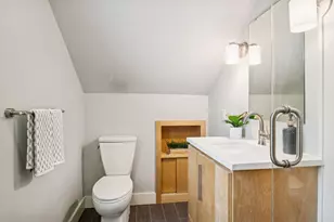 15 Upton Ave S, Minneapolis, MN 55405 - Photo 33