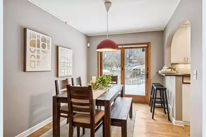 15 Upton Avenue S, Minneapolis, MN 55405 - Photo 9