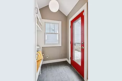 15 Upton Avenue S, Minneapolis, MN 55405 - Photo 19