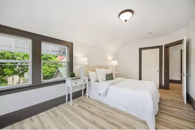 613 W 38th Street, Minneapolis, MN 55409 - Photo 15